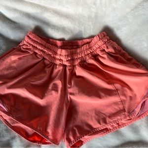 Lululemon Hotty hots long 4”